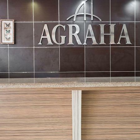 Agraha Andalas Hotel Makassar Exterior photo