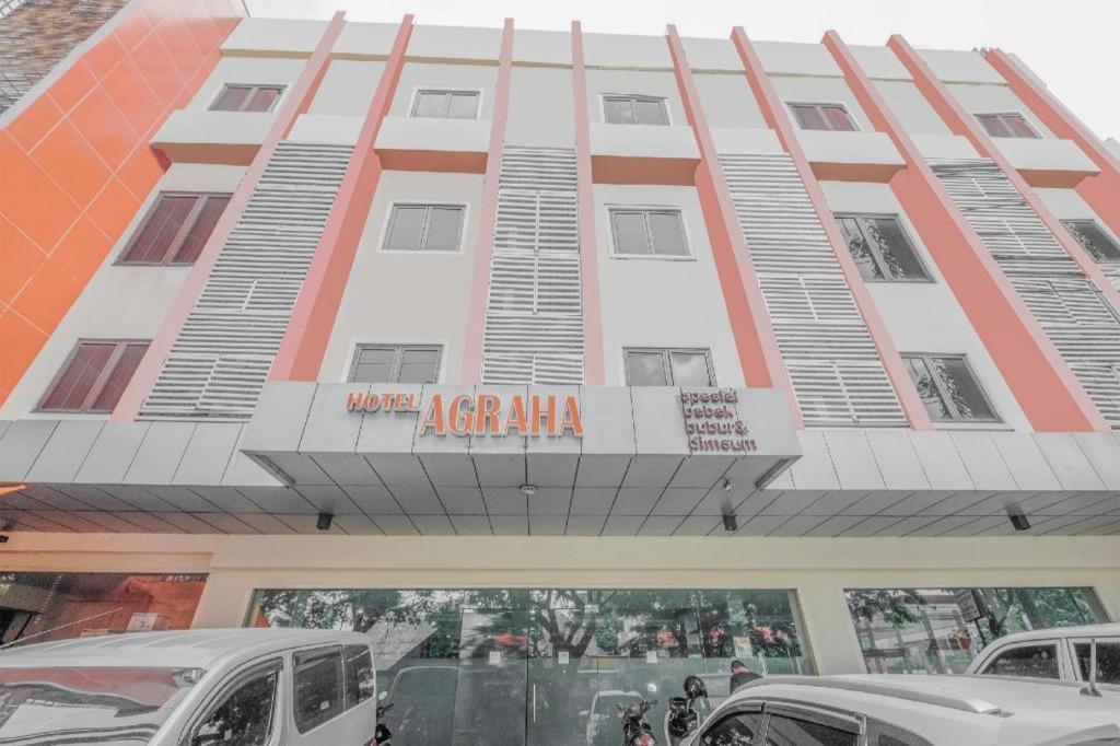 Agraha Andalas Hotel Makassar Exterior photo